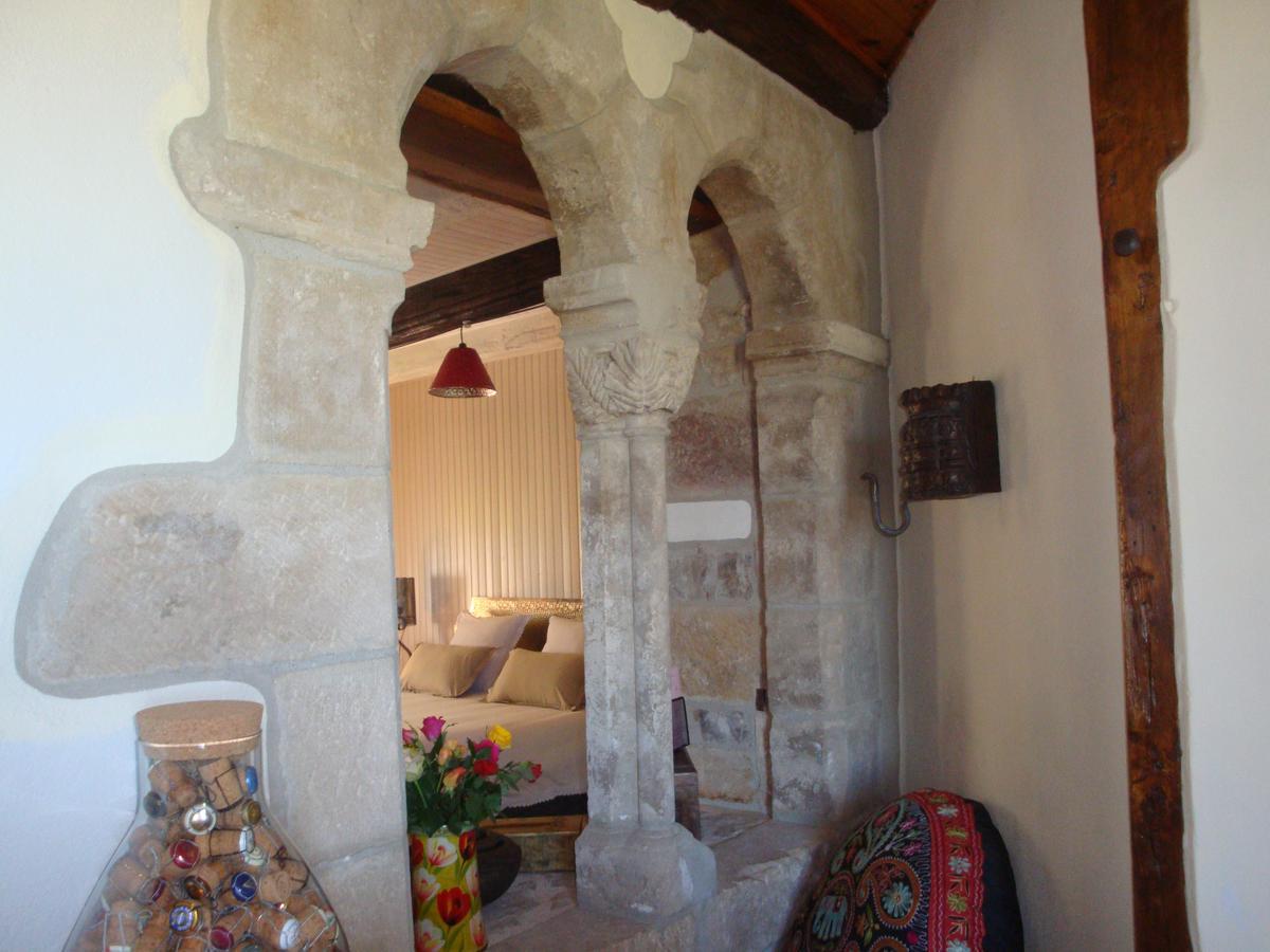 D'Ici Et D'Ailleurs Bed and Breakfast Cordes Sur Ciel Εξωτερικό φωτογραφία